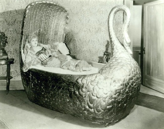 Mae West in Swan Bed